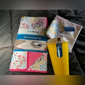 Trueliving Dish Drying Mat and 2 Scrubber Set & coffee tumbler